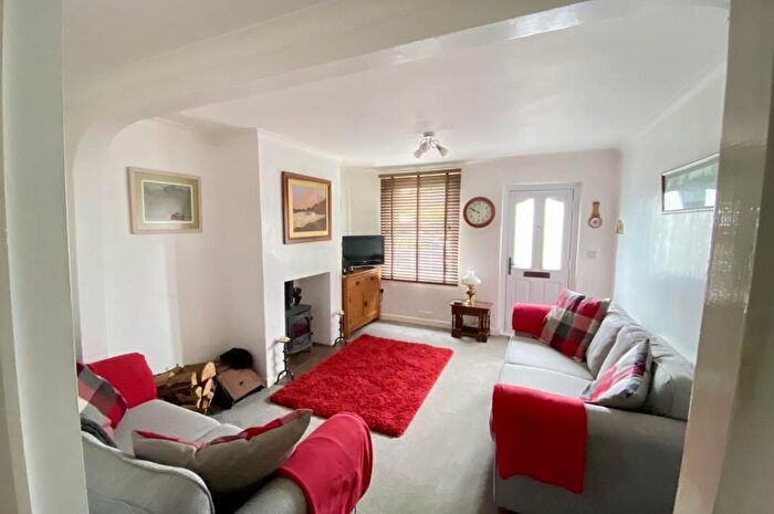 2 Bedroom Riad For Sale In Christchurch Road, Ringwood, BH24