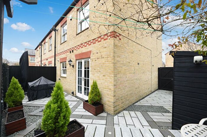 2 Bedroom Semi-Detached House For Sale In Temple Place, Huntingdon, PE29