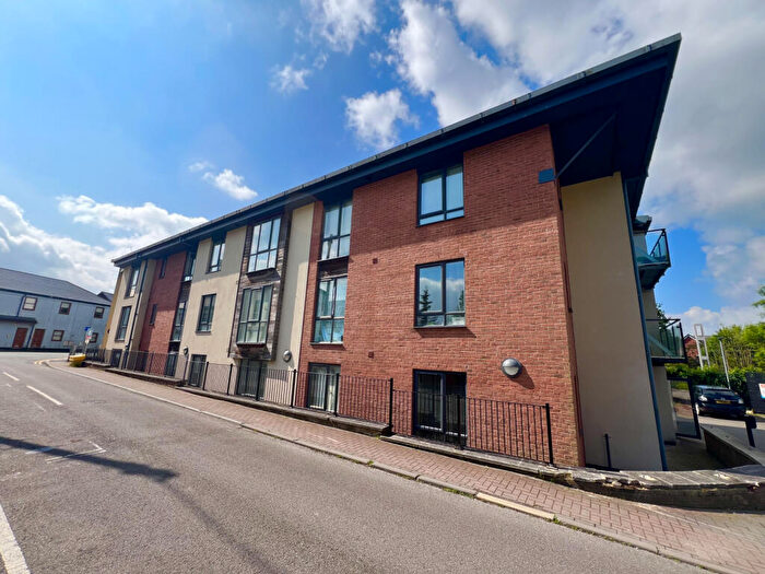 2 Bedroom Flat To Rent In Castle View Place, Stafford, ST16