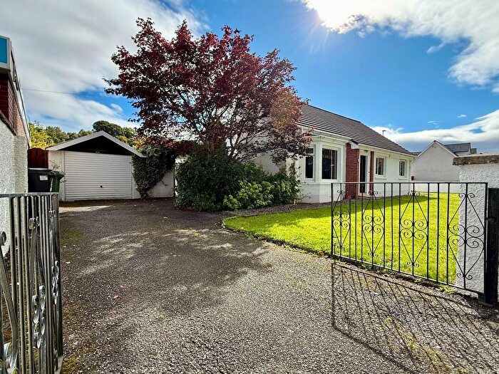3 Bedroom Bungalow For Sale In Dores Road, Inverness, IV2