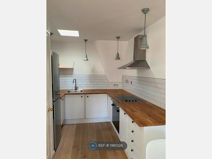 1 Bedroom Flat To Rent In Beaufoy House, London, SW8