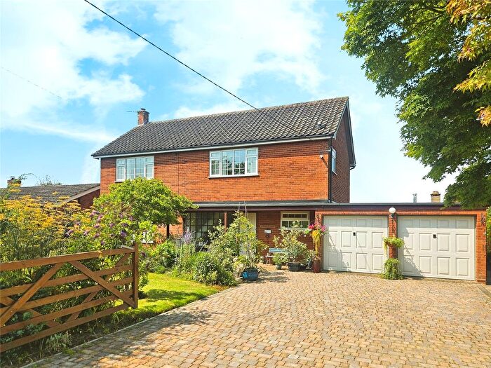 4 Bedroom Detached House For Sale In High Green, Great Melton, Norwich, Norfolk, NR9