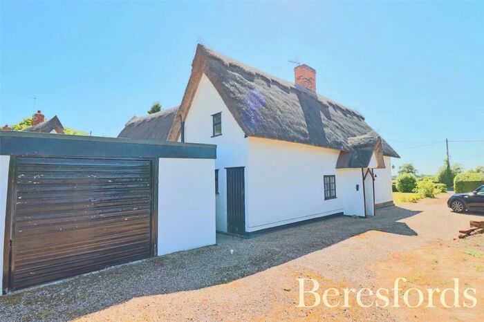 4 Bedroom Detached House For Sale In Cornish Hall End, Braintree, CM7