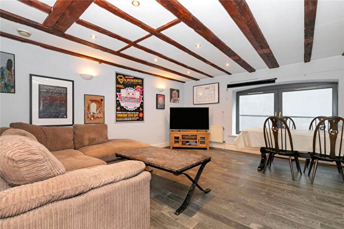 Apartment For Sale In Hobbs Lane, Bristol, BS1