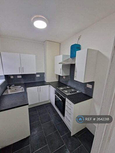 3 Bedroom End Of Terrace House To Rent In Arthur Street, Birkenhead, CH41