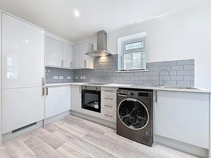2 Bedroom Apartment To Rent In St. Peters Street, Cardiff, CF24