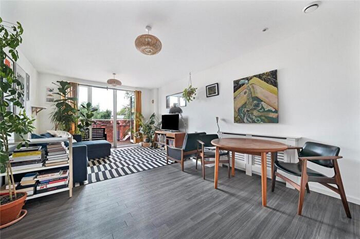 2 Bedroom Flat For Sale In Moreno House, Marlowe Road, Walthamstow, London, E17