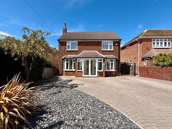 4 Bedroom Detached House For Sale In Okus Road, Old Town, Swindon, SN1