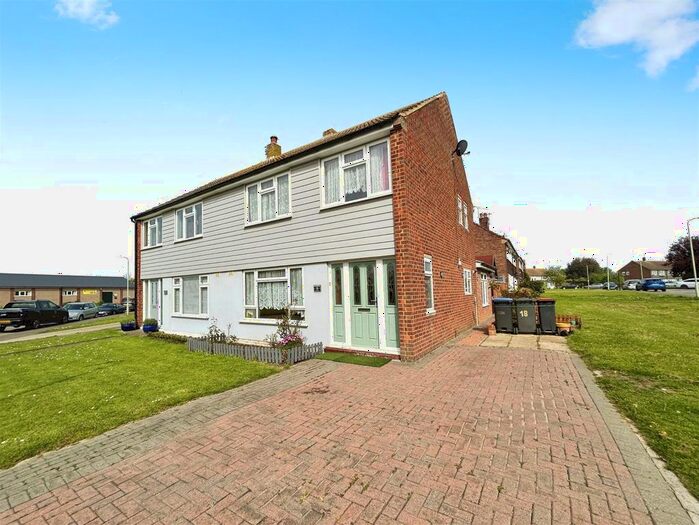 4 Bedroom Semi-Detached House To Rent In Long Rock, Swalecliffe, Whitstable, CT5