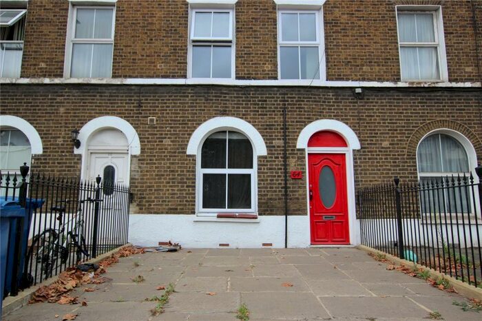 1 Bedroom Garage / Parking To Rent In Lower Road, London, SE16