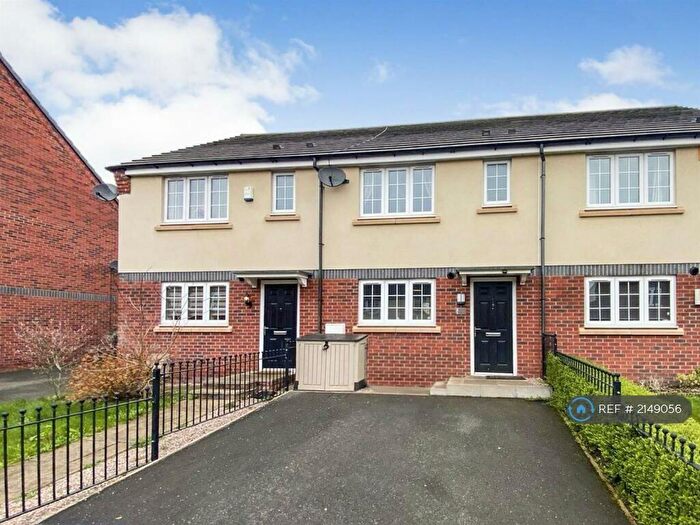 3 Bedroom Terraced House To Rent In Fourdrinier Street, Stoke-On-Trent, ST1