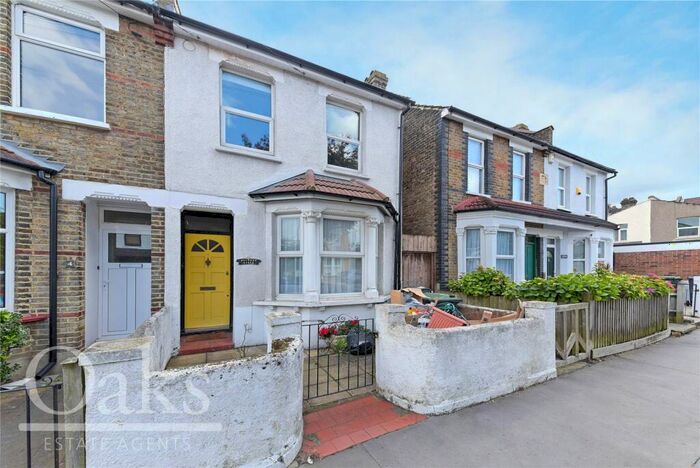 3 Bedroom End Of Terrace House To Rent In Edward Road, Addiscombe, CR0