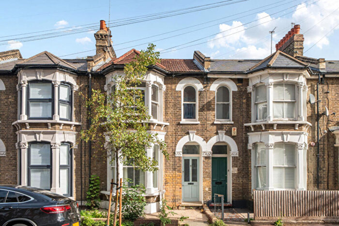 3 Bedroom Terraced House For Sale In Hunsdon Road, London, SE14