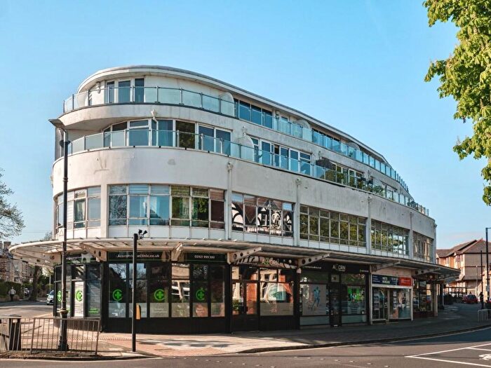 1 Bedroom Apartment To Rent In Llofft Washington, Stanwell Road, Penarth, CF64