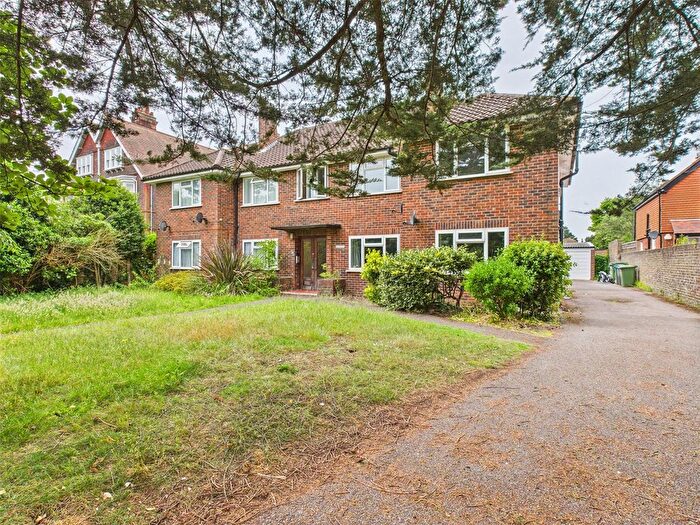 Garage / Parking To Rent In Downview Road, Worthing, West Sussex, BN11