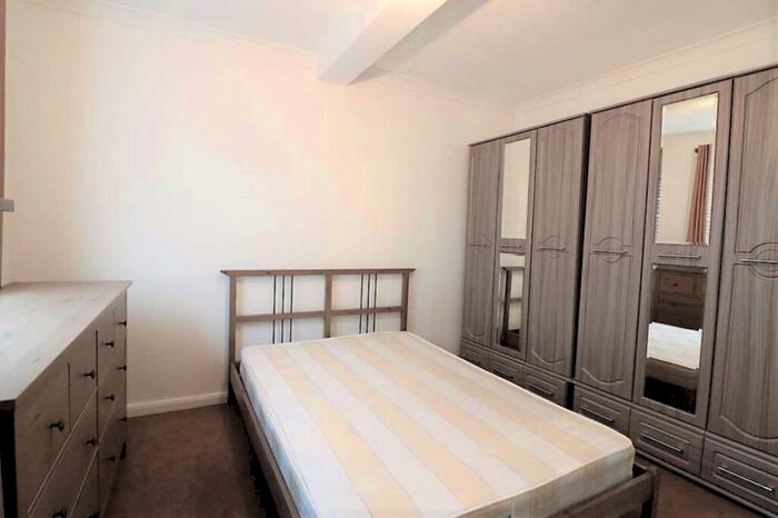 2 Bedroom Flat To Rent In Ll Diana Street, Newcastle Upon Tyne, NE4