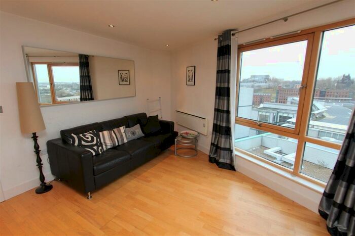 1 Bedroom Flat To Rent In McClintock House, Leeds Dock, LS10