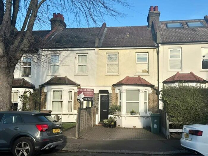 3 Bedroom Terraced House For Sale In Tharp Road, Wallington, SM6