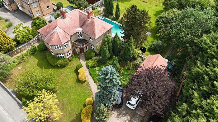 4 Bedroom Detached House For Sale In Station Road, Alford, Lincolnshire, LN13