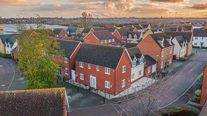 4 Bedroom Detached House For Sale In Temple Way, Rayleigh, SS6