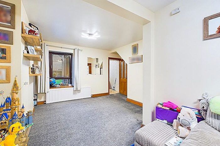 3 Bedroom End Of Terrace House For Sale In Main Street, Frizington, CA26