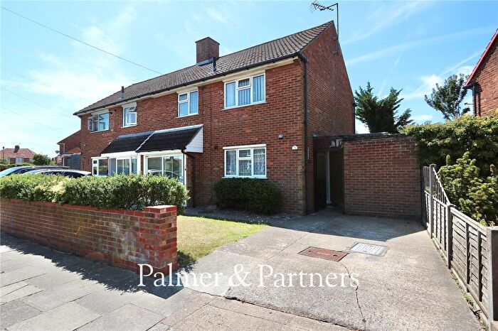 3 Bedroom Semi Detached House For Sale In Marigold Avenue, Ipswich, Suffolk, IP2