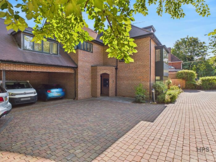 2 Bedroom Flat For Sale In Flat, Hills Court, Hills Road, Cambridge, CB2