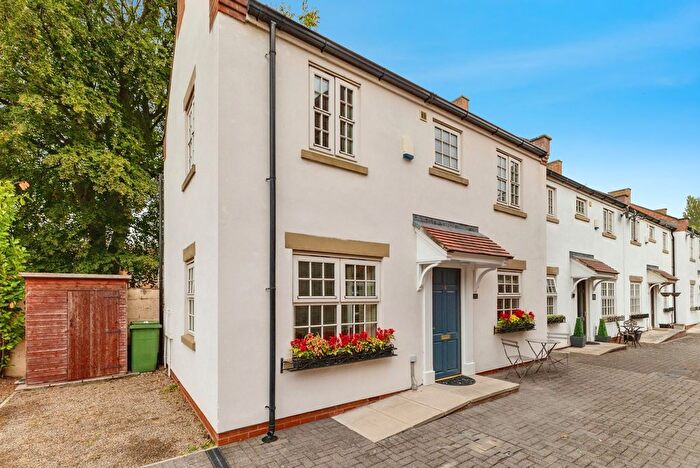 2 Bedroom End Of Terrace House For Sale In Brewery Yard, Yarm, Durham, TS15