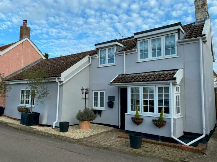 3 Bedroom Cottage For Sale In Creeting St. Peter, Ipswich, IP6