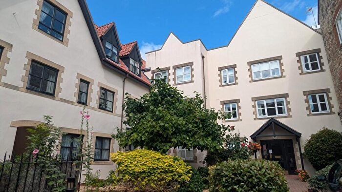 2 Bedroom Retirement Property For Sale In Carlton Court, Wells, BA5