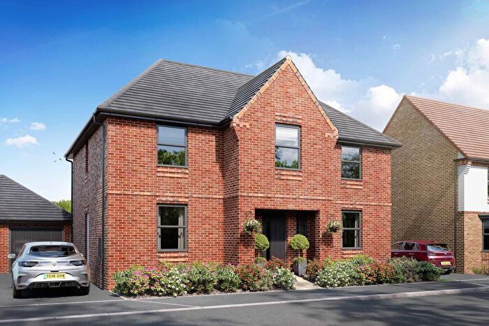 4 Bedroom Detached House For Sale In Davy Way, Off Briggington Way, Leighton Buzzard, Bedfordshire, LU7