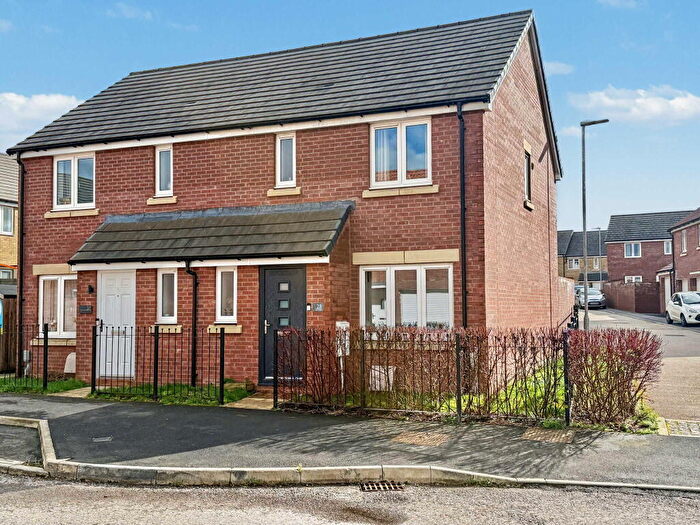 3 Bedroom Semi-Detached House For Sale In Crane Road, Houndstone, Yeovil, Somerset, BA22