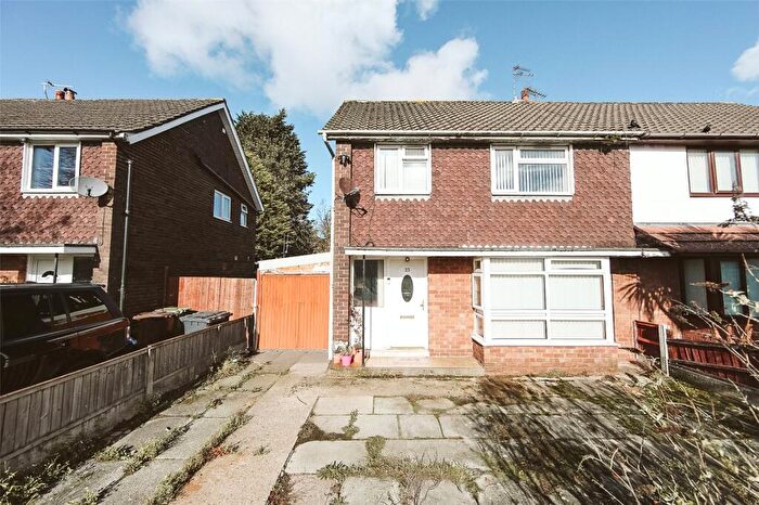 3 Bedroom Semi-Detached House For Sale In Woodvale Road, Southport, Merseyside, PR8