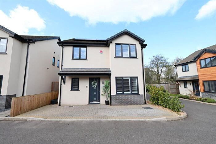 4 Bedroom Detached House For Sale In Faye Close, Warmley, Bristol, BS30