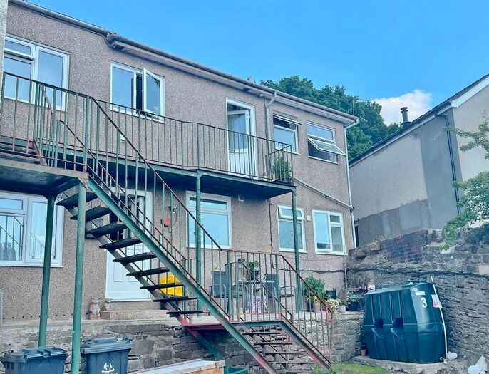 2 Bedroom Flat To Rent In Parkend Road, Yorkley, Lydney, GL15