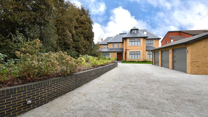 6 Bedroom Detached House For Sale In Chislehurst Road, Chislehurst, BR7