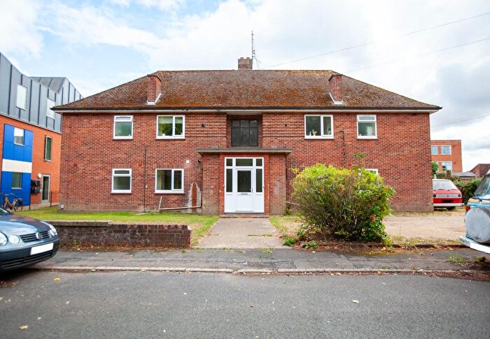 2 Bedroom Flat To Rent In Church Close, Norwich, NR2