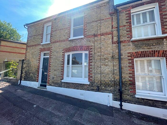 2 Bedroom End Of Terrace House To Rent In Royal Hill, London, SE10