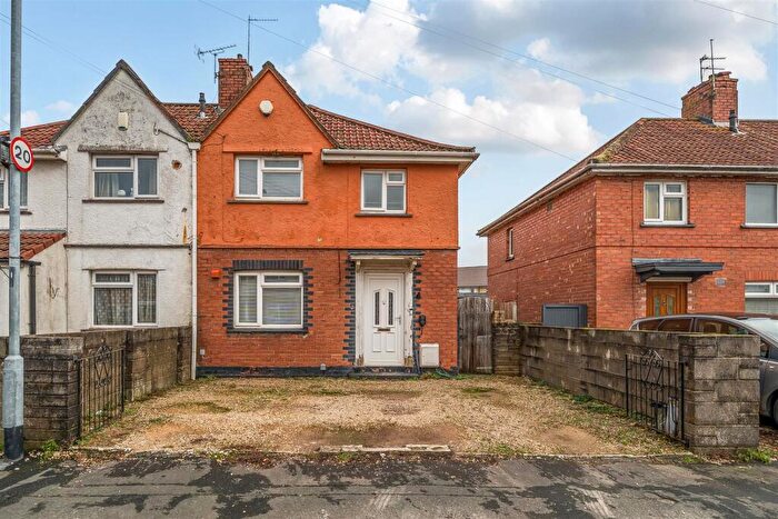 3 Bedroom House For Sale In Cowdray Road, Bristol, BS4