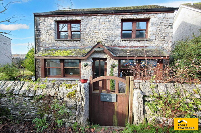 4 Bedroom Detached House For Sale In Main Street, Bardsea, LA12