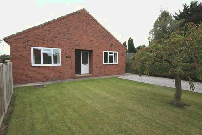 2 Bedroom Bungalow To Rent In Station Lane, Cliffe, Selby, YO8