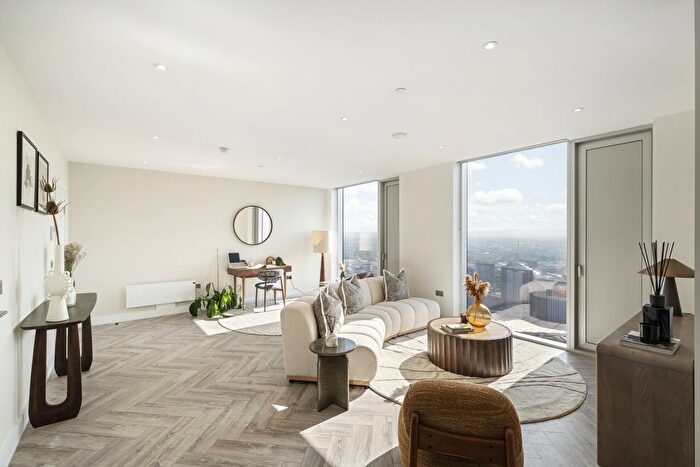 3 Bedroom Penthouse To Rent In Cortland At Colliers Yard, Salford, M3