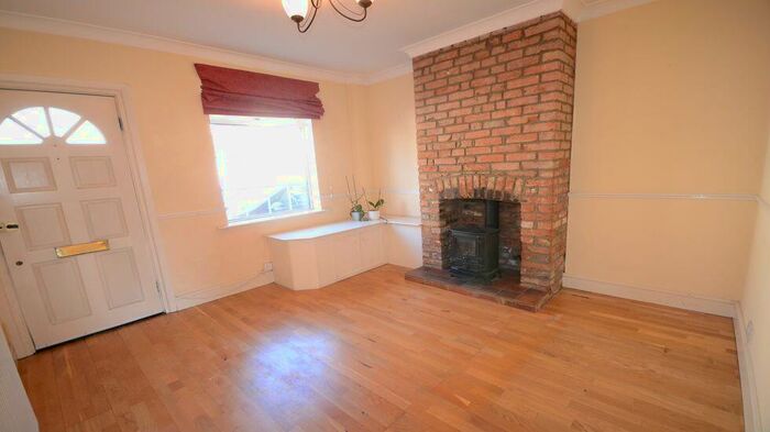 2 Bedroom Property To Rent In Rays Avenue, SL4