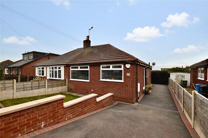 2 Bedroom Bungalow For Sale In Bedford Avenue, High Crompton, Shaw, Greater Manchester, OL2