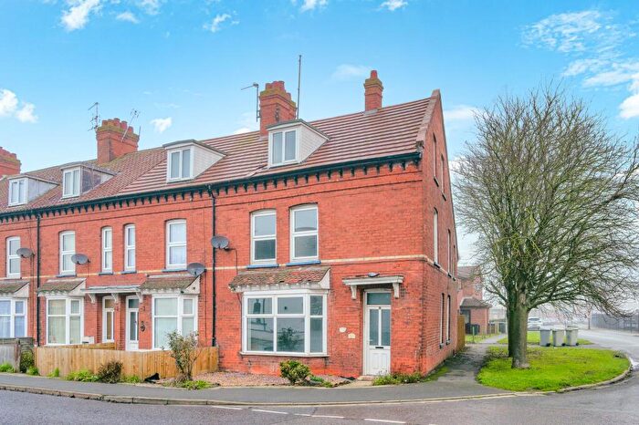 8 Bedroom End Of Terrace House For Sale In Wainfleet Road, Skegness, PE25