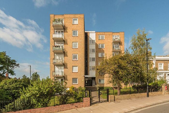 3 Bedroom Flat For Sale In Dartmouth Park Hill, Dartmouth Park, NW5