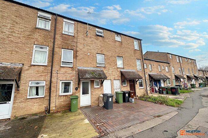 6 Bedroom Terraced House For Sale In Bringhurst, Orton Goldhay, Peterborough, PE2