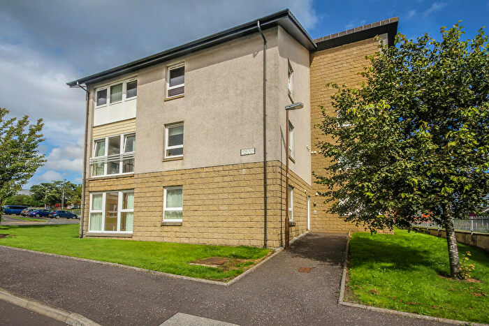 2 Bedroom Apartment To Rent In Carmondean Centre South, Livingston, EH54