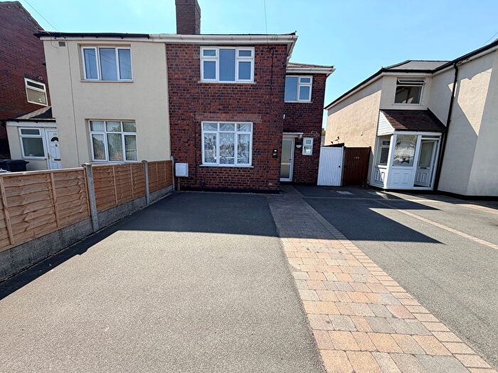 3 Bedroom Property To Rent In Bridge Cross Road, Burntwood, WS7