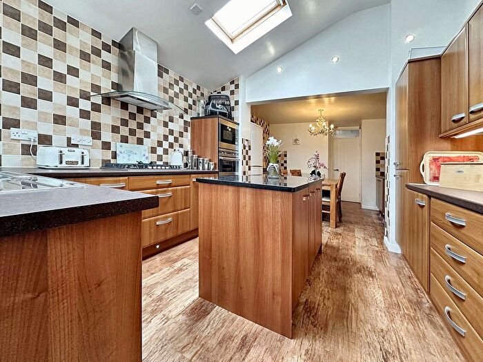 3 Bedroom Bungalow For Sale In Birchwood Close, Seghill, Cramlington, NE23